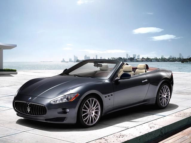 Maserati MASERATI GranCabrio 4.7 V8