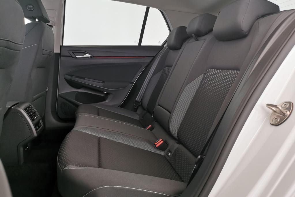 Volkswagen Golf Life ACTIVE 1.0 TSI Klima*Tempo*Nav*PDC*SH