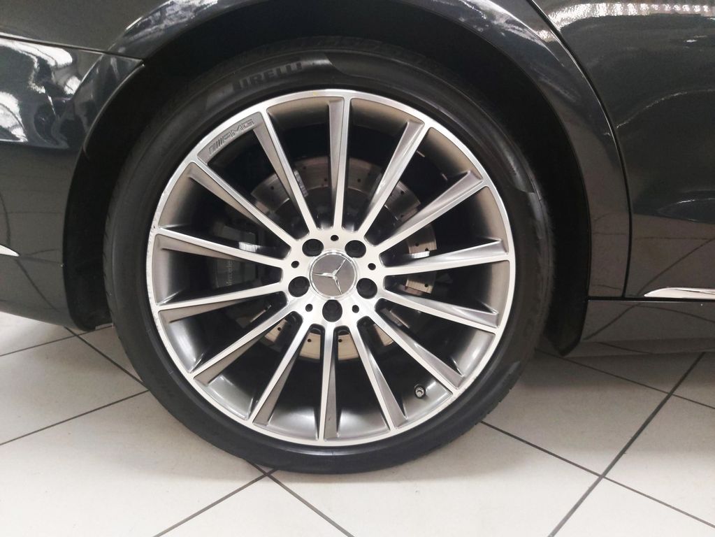 Mercedes-Benz S 500 4M AMG 20'' Exklusiv MEMORY TV DISTR 360°