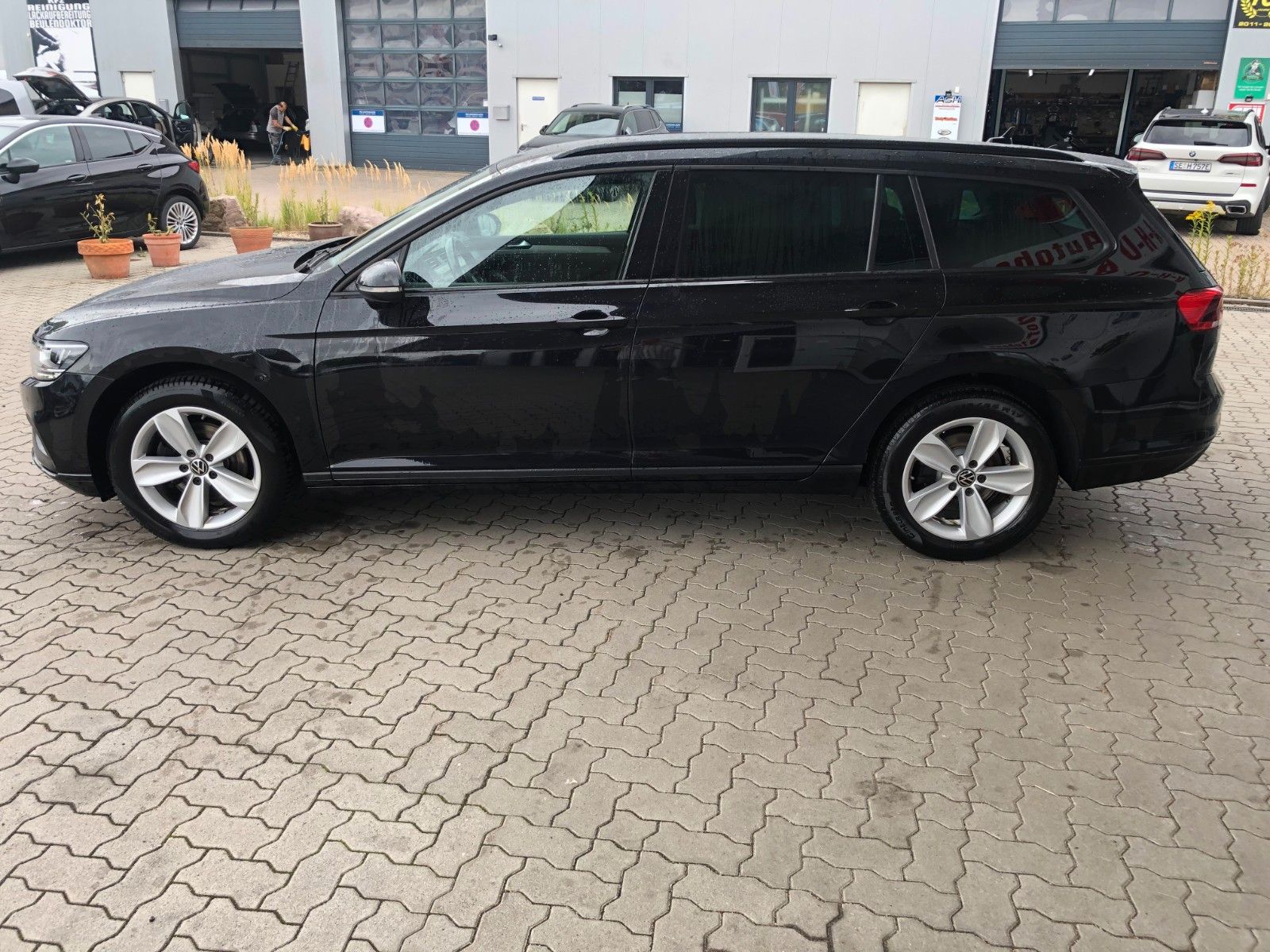 Fahrzeugabbildung Volkswagen Passat Variant Conceptline