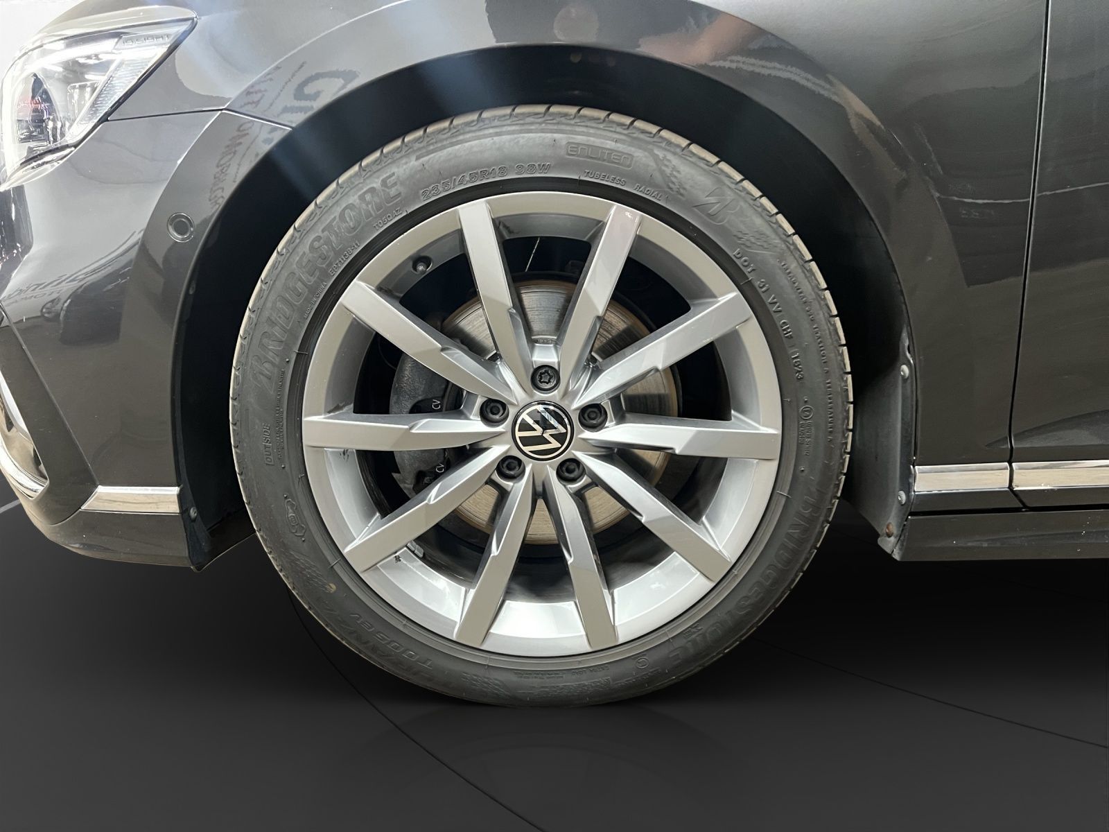 Volkswagen Passat Variant - Bild 11