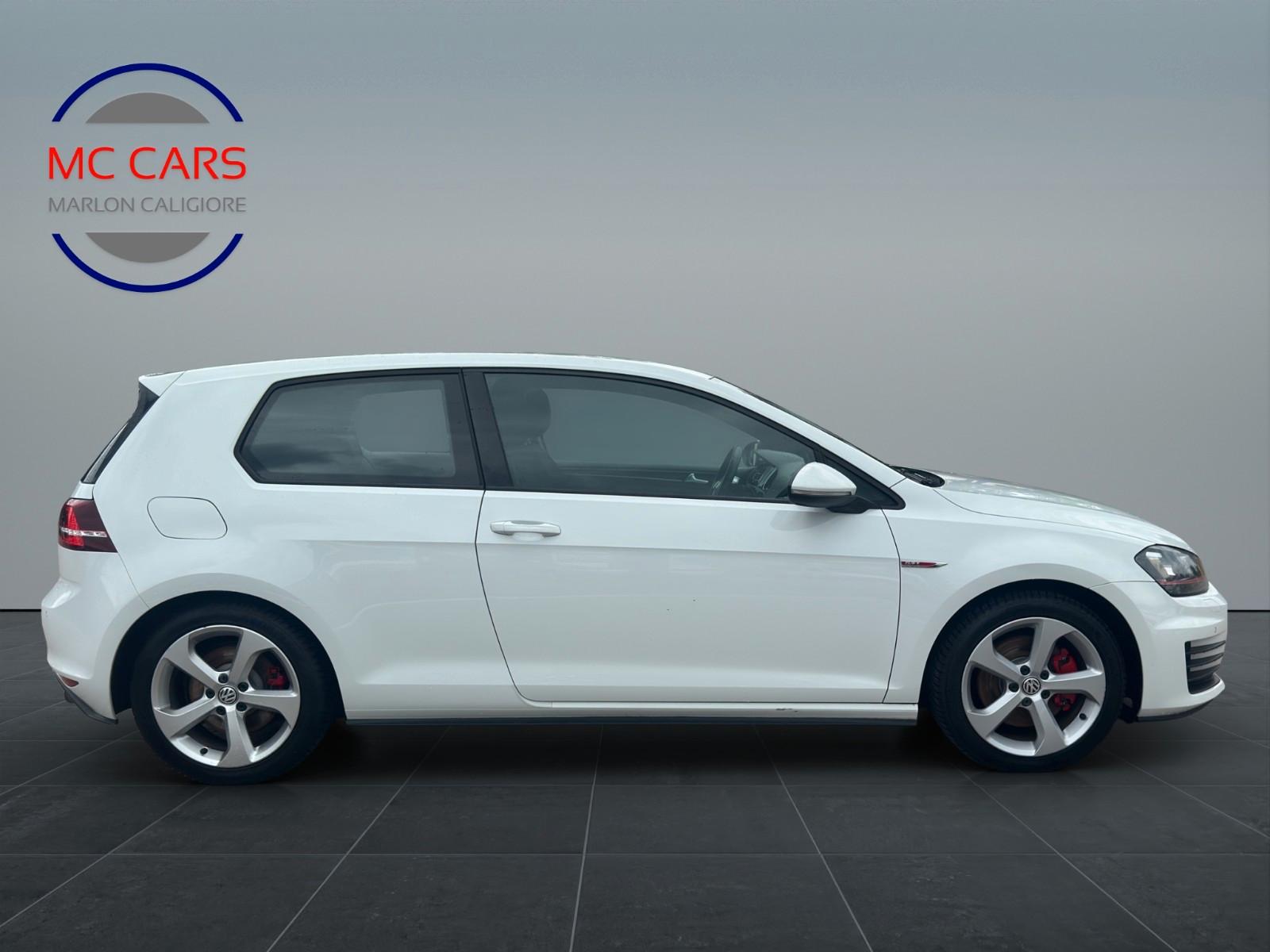 Volkswagen Golf 7 GTI 220 ch DSG • Sellerie tartan • Xénon • Radars AV/AR • Clim bizone