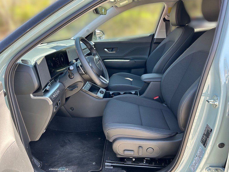 Fahrzeugabbildung Hyundai KONA 1.6T 7DCT 2WD PRIME 360+NAV+LED+PDC+CARPLAY