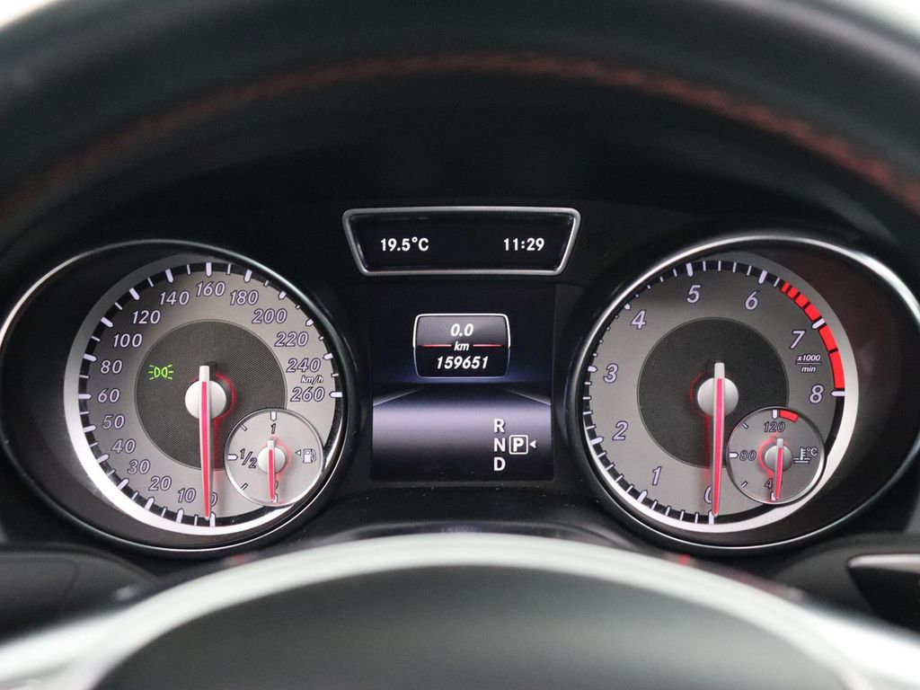 Mercedes-Benz CLA 200 Ambition Motorproblem AMG Styling panora