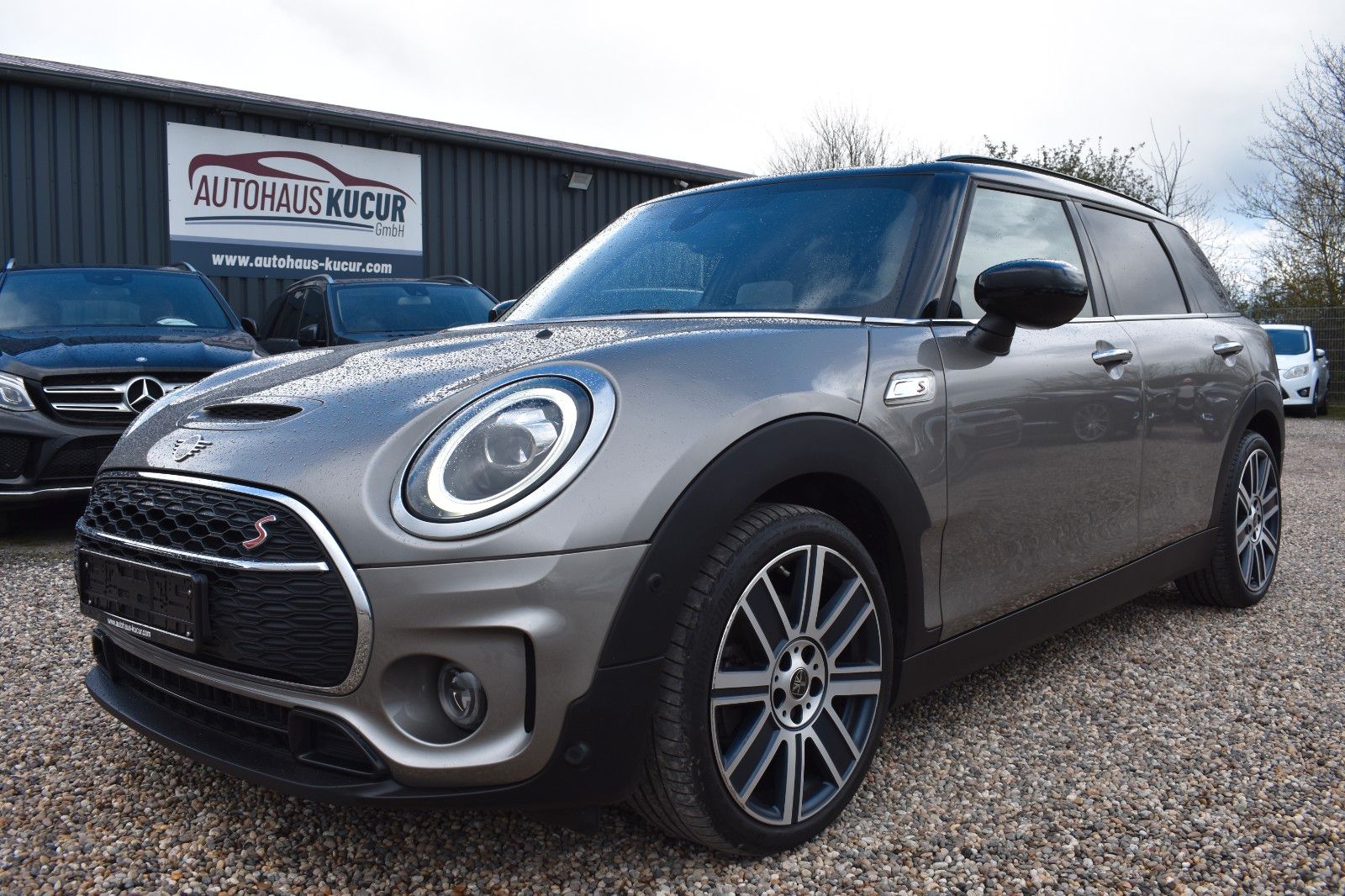 Fahrzeugabbildung MINI Cooper SD Clubman H&K HUD Panorama ACC Leder AHK