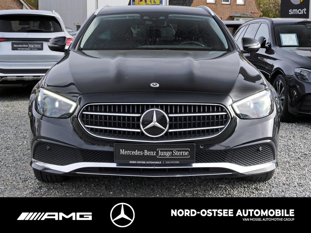 Mercedes-Benz E 300 T de AVANTGARDE NAVI KAMERA SITZH