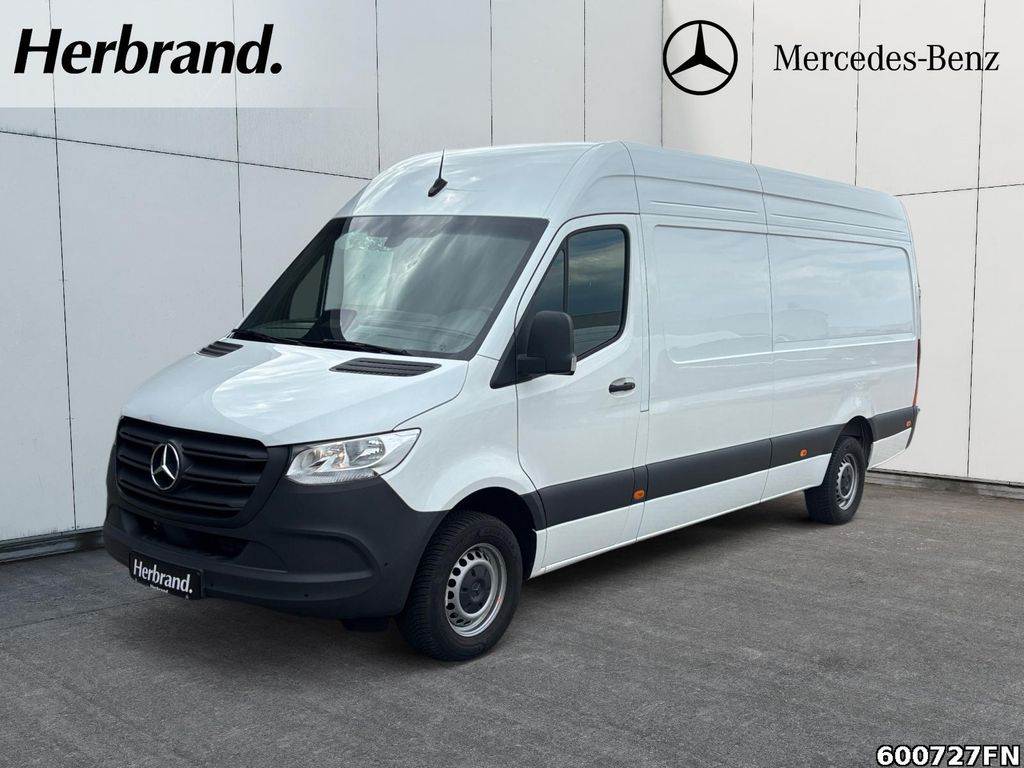 Image of Mercedes-Benz Sprinter