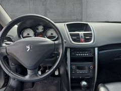 Fahrzeugabbildung 207 CC Cabrio-Coupe Platinum 120