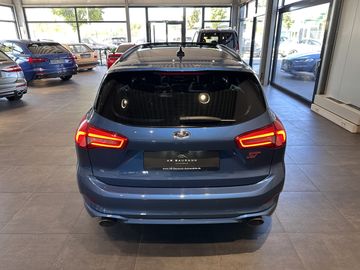Ford Focus - 12