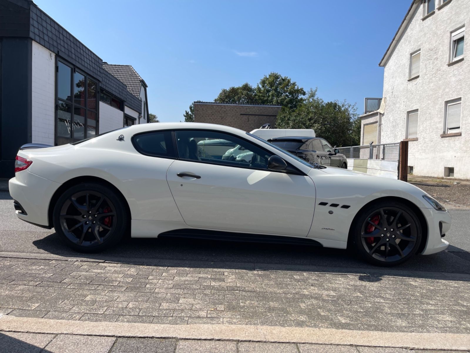 Fahrzeugabbildung Maserati Granturismo MC Sport |Aerodynamic|Carbon|Bose|