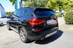 Fahrzeugabbildung BMW X3 xDrive 20d xLine M Sport Pano HuU Navi HK!