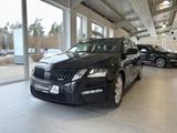 Skoda Octavia Combi RS 2.0 TDI 4x4 DSG*CANTON*PANO*AHK - Skoda Octavia: RS TDI Dsg