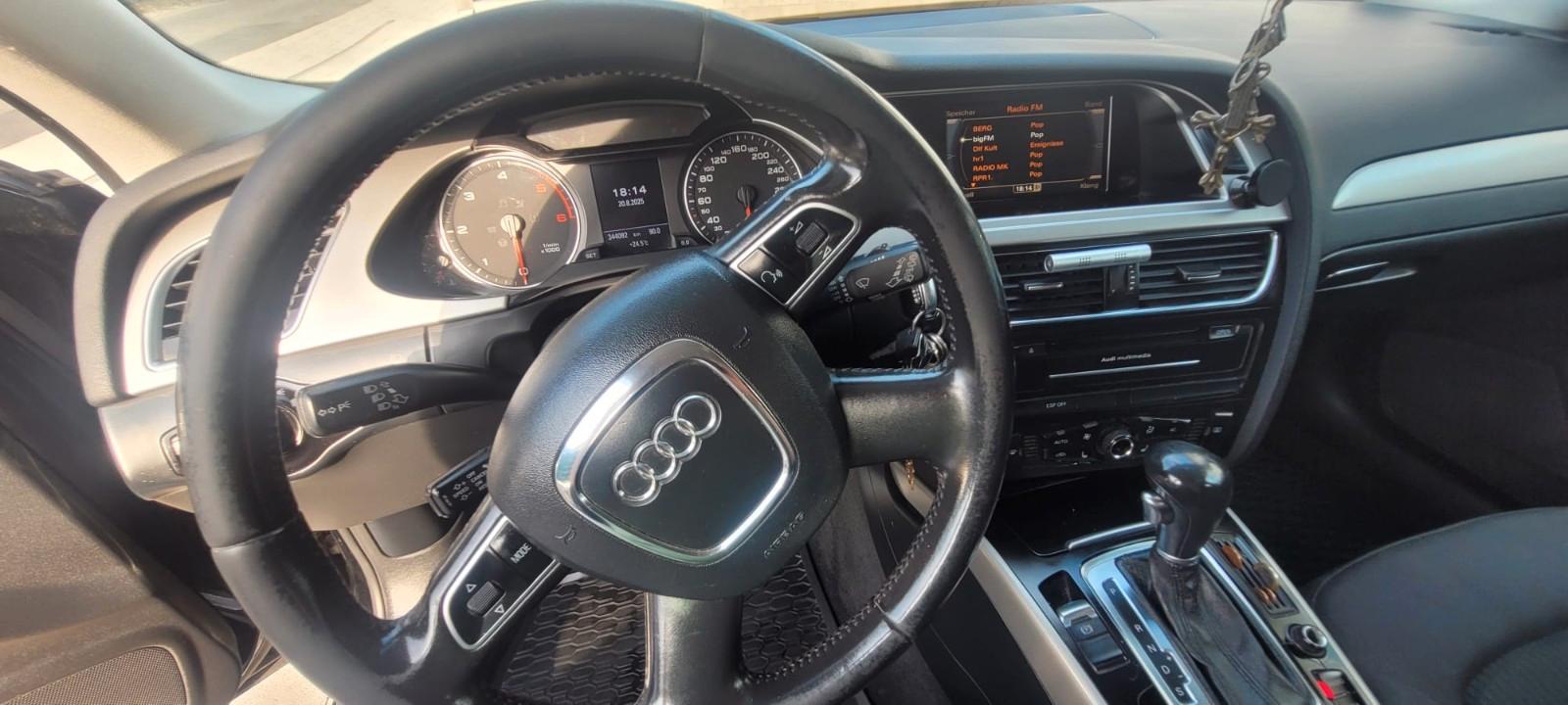 Audi A4 2009 — photo 7