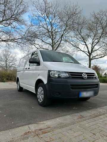 Volkswagen Vwt5 Transporter 20TDI