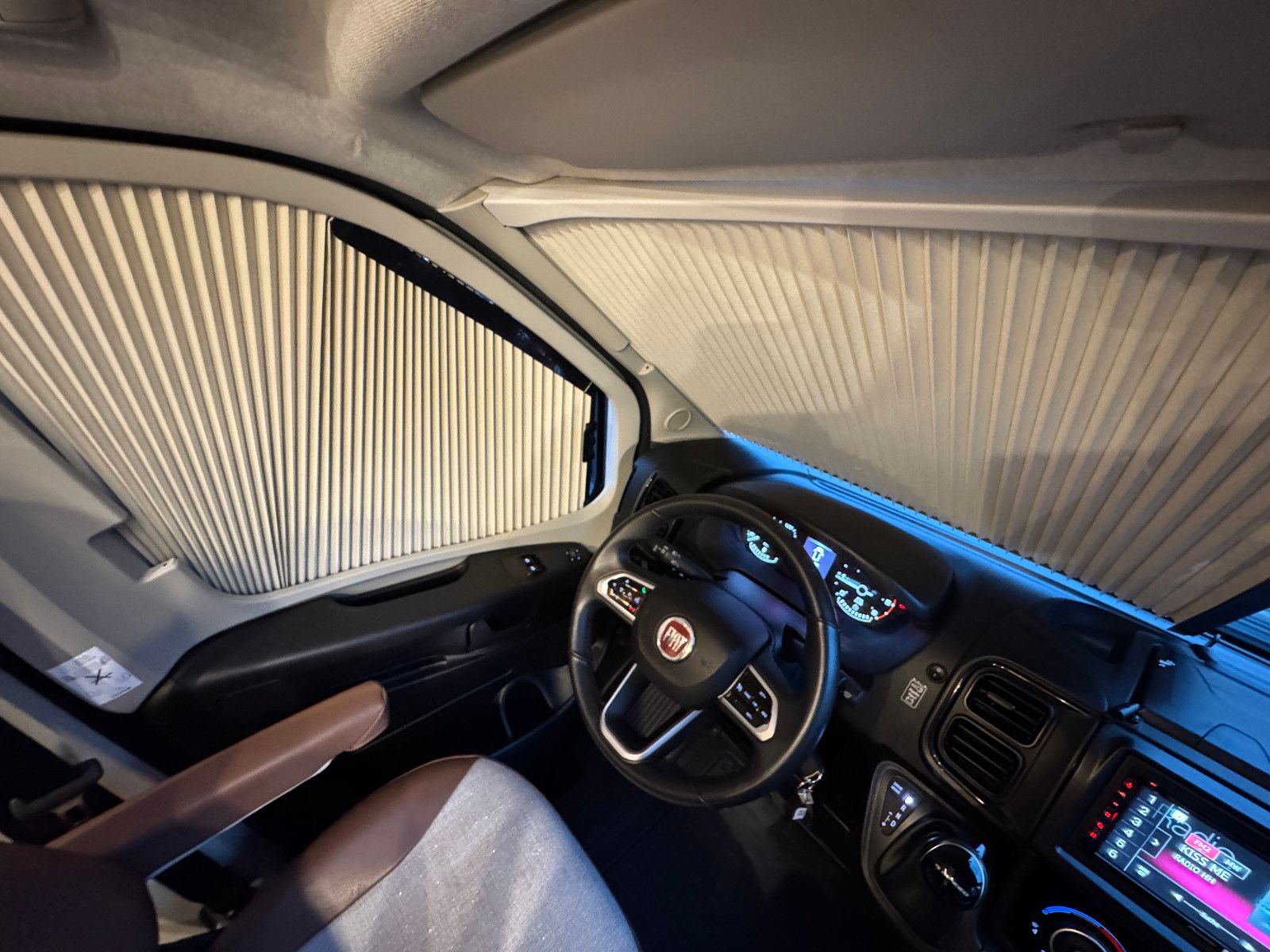 Fahrzeugabbildung Bürstner LIMITED T 690 G FIAT 9G-AUTOMATK HUBBETT SAT TV