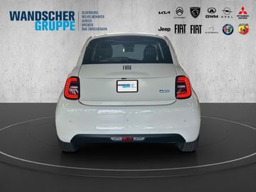 Fiat 500e 23,8 kWh RED KAMERA NAVI SHZ PDC TOTWINKEL