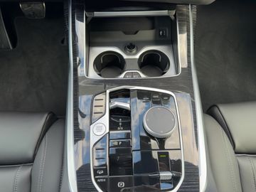 BMW X7 - 11