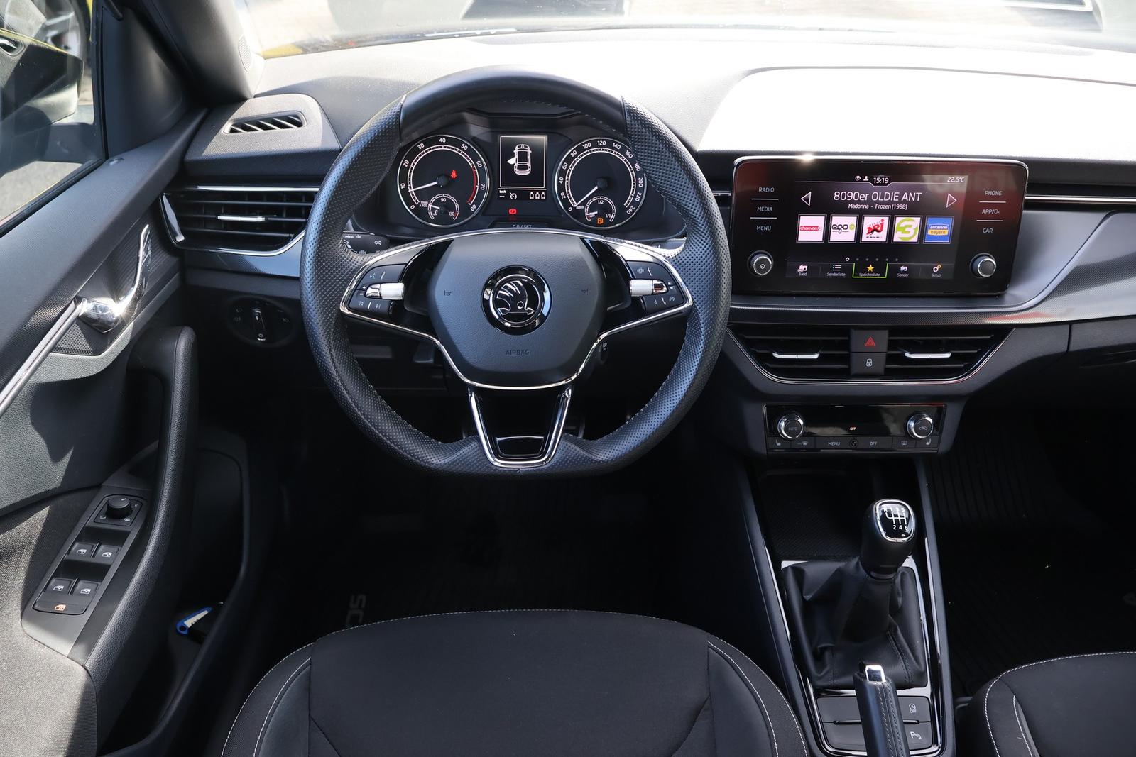 Skoda Scala 1.5 TSI Style LED Sitzheizung Tempomat PDC