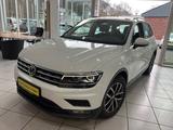 Volkswagen Tiguan Comfortline 2.0TDI *DIGITALTACHO*LED*360° - Volkswagen Tiguan: 3.0