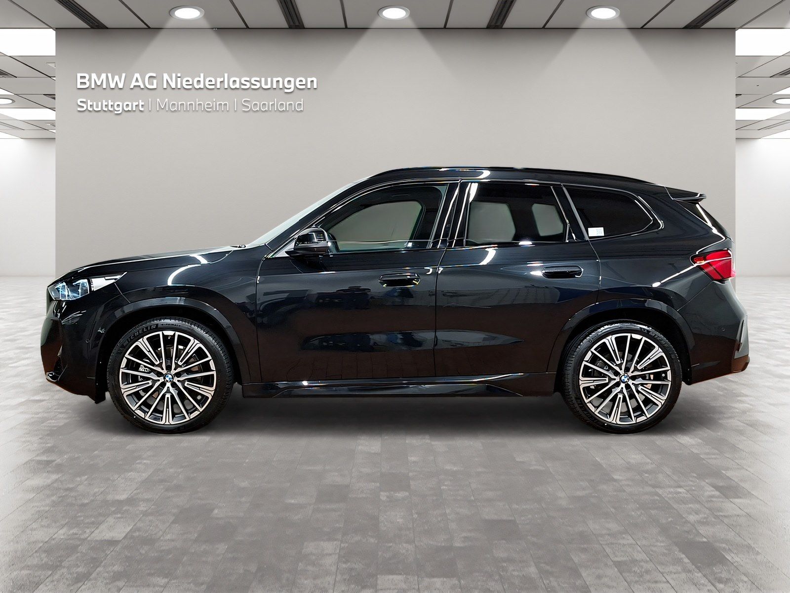 BMW X1 xDrive23d M Sport AHK Driv.Assist.Prof LED imagem 3