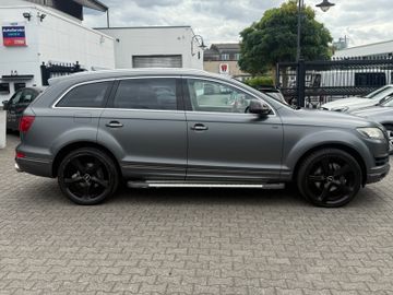 Audi Q7 - 7