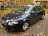 Audi A4 Avant B7 EZ 03/2007 - Audi A4: Kombi, 2.7