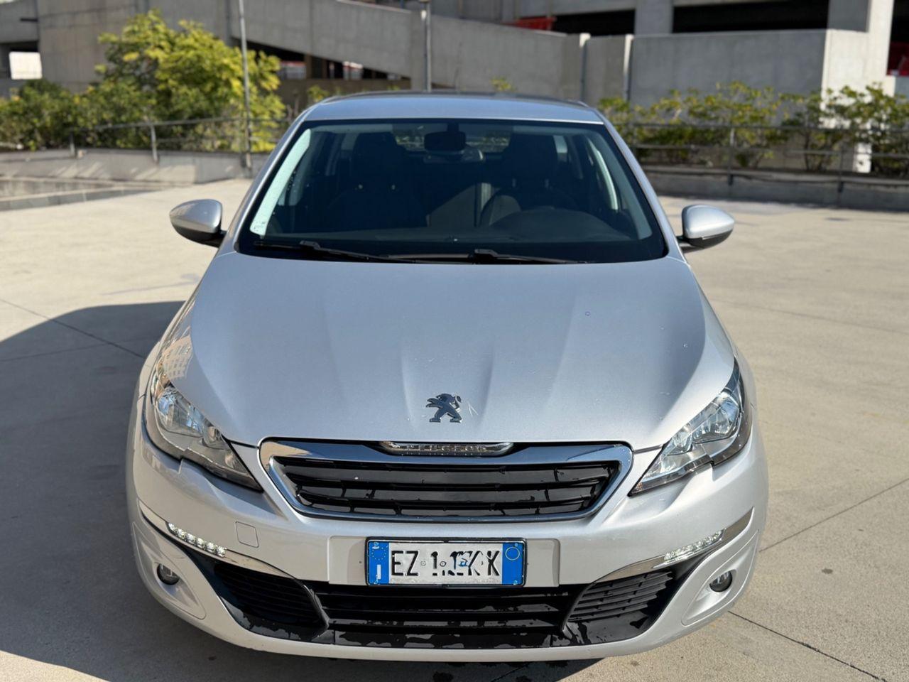 Peugeot 308 2015 — photo 6