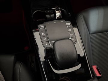 Mercedes CLA 180 Shooting Brake - 10