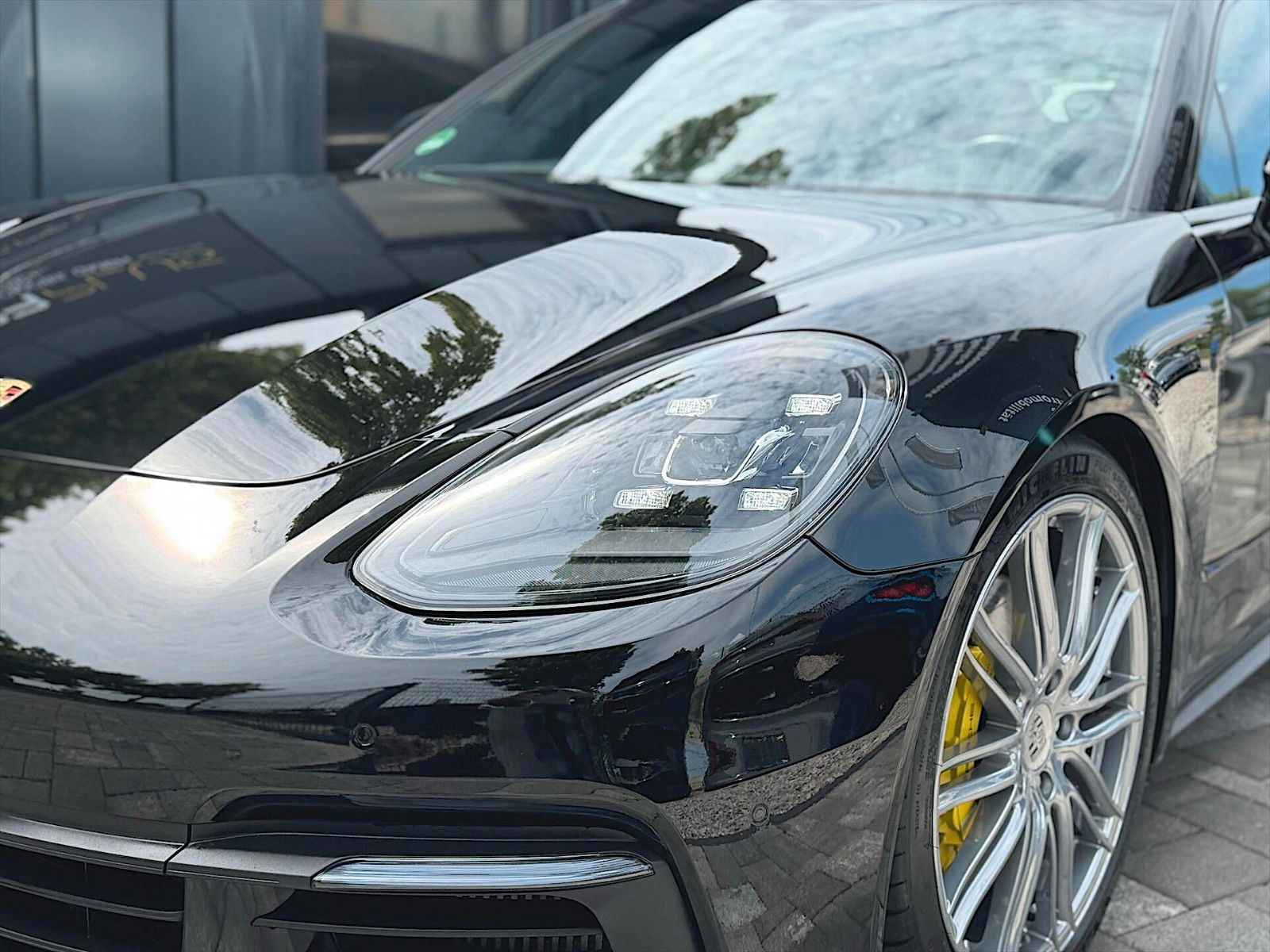 Fahrzeugabbildung Porsche Panamera 4 S Sport Chrono *Pano*Sportabgas*LED*
