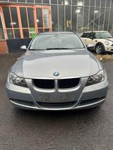 BMW 320 3 Touring 320i - BMW 320 aus 2006: Kombi, 320i