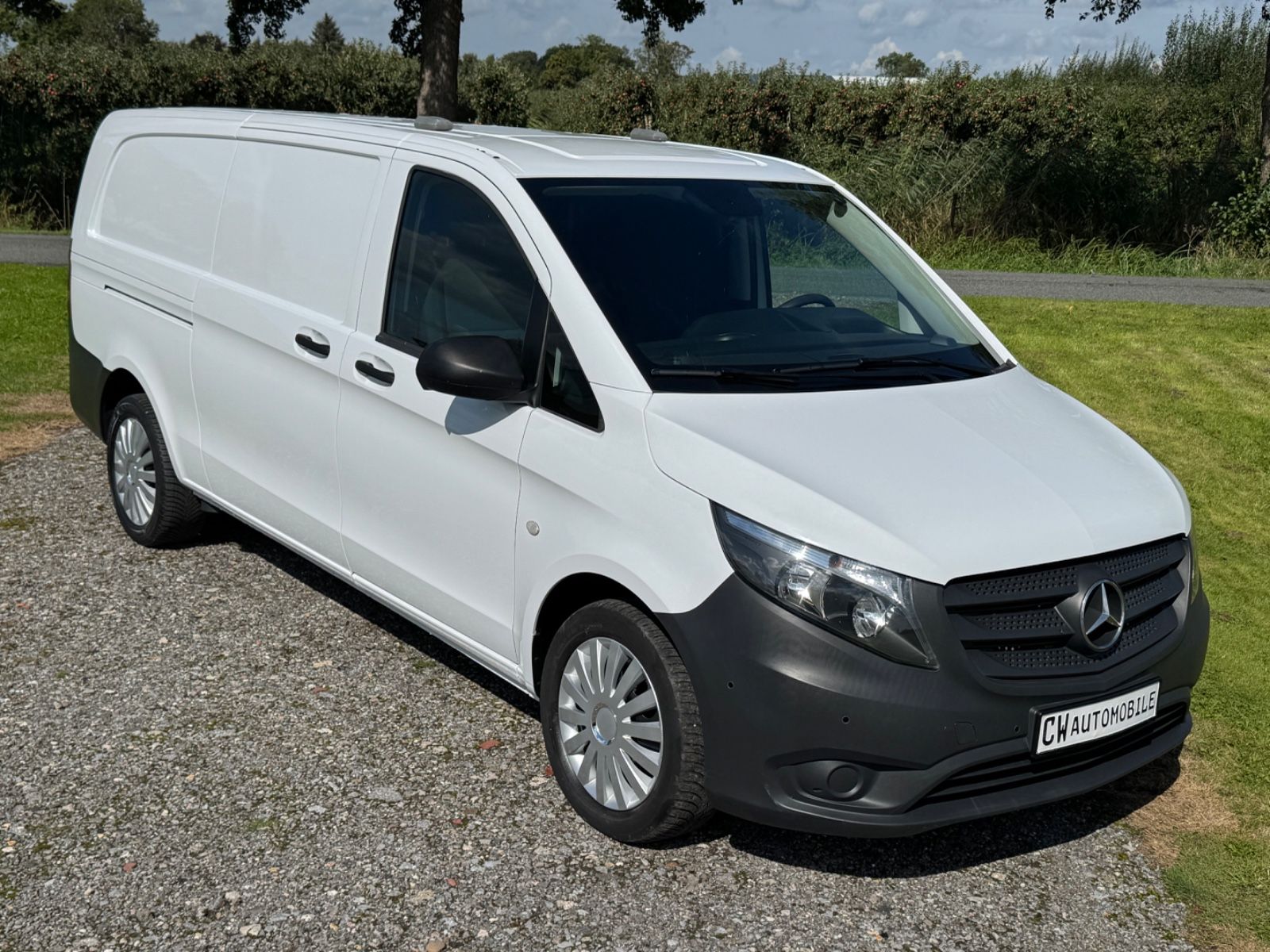Mercedes-Benz Vito Kasten 4x4 extralang Automat. Standhzg Rega