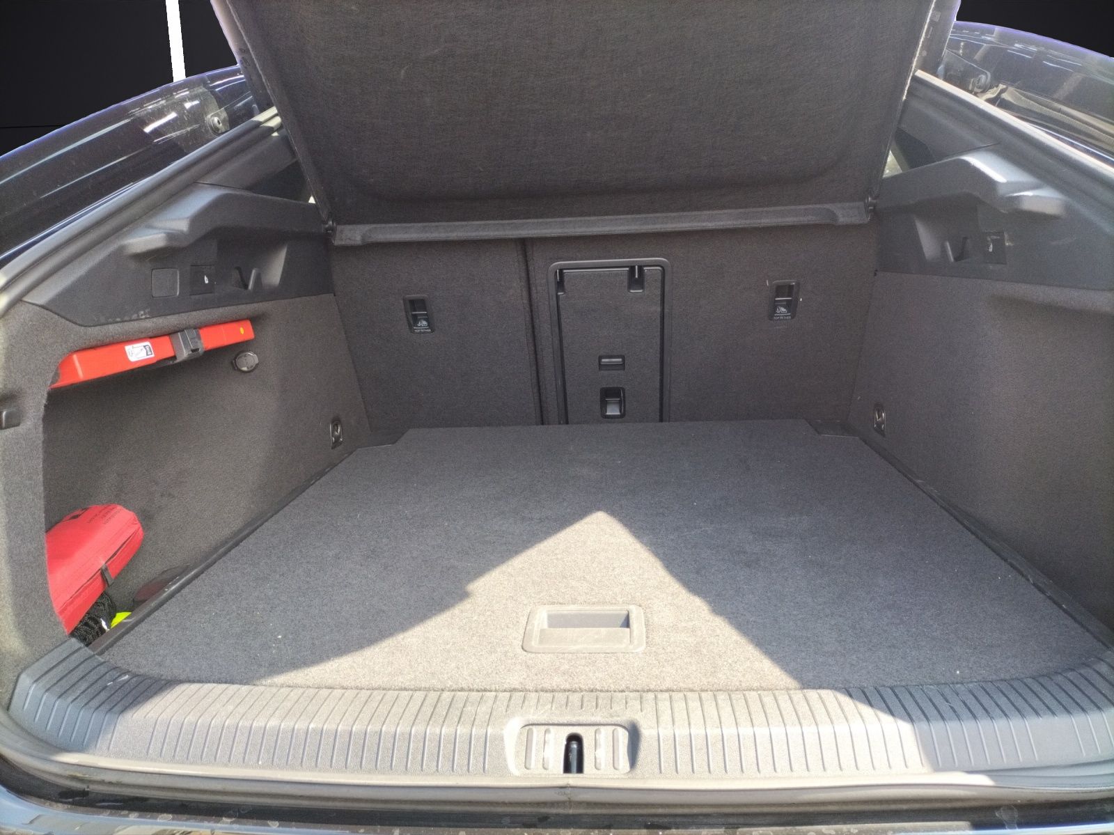 Fahrzeugabbildung Volkswagen ID.7 Pro Matrix Harmann Navi SHZ AID ACC 360° Ma