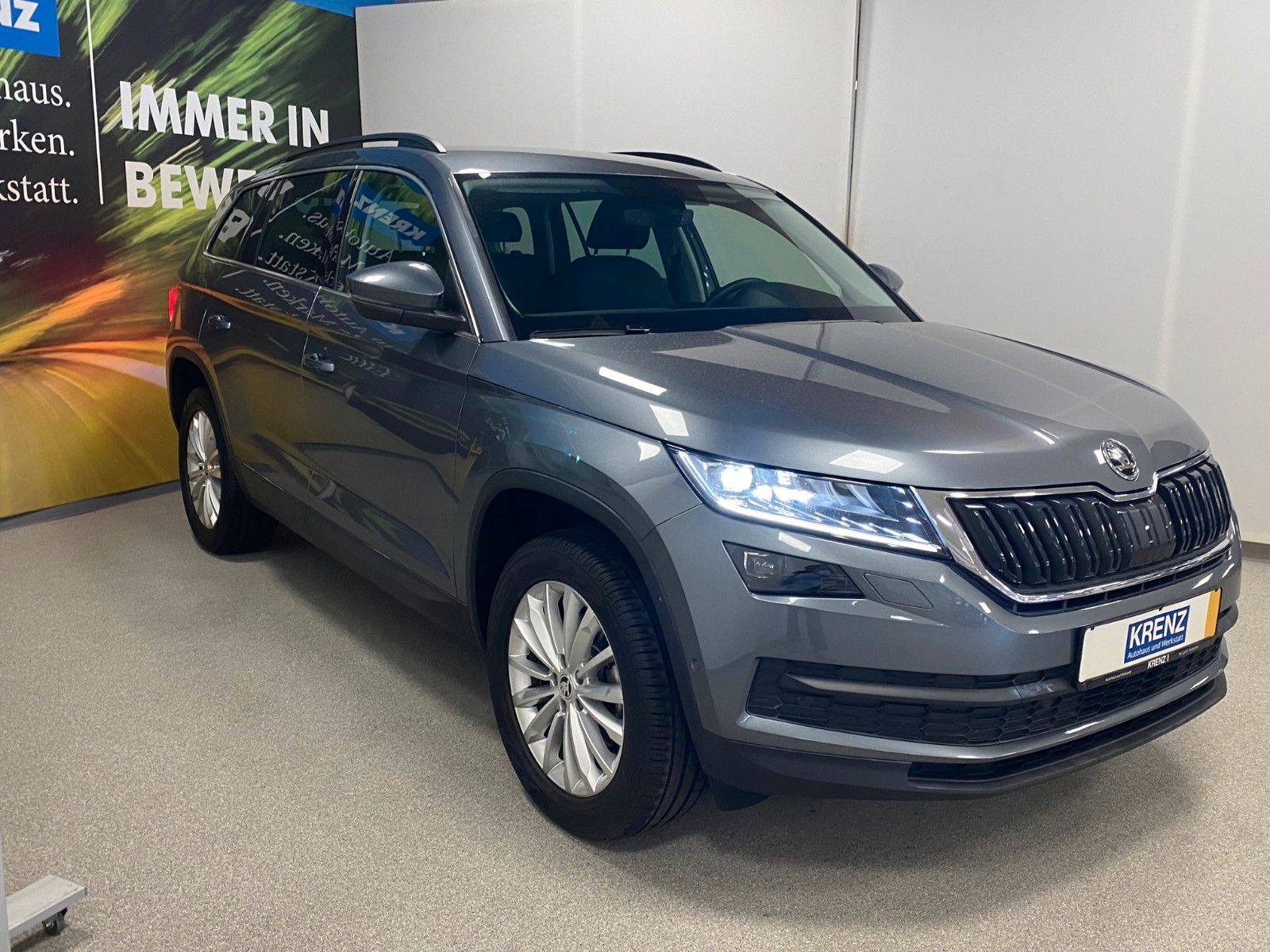 Fahrzeugabbildung SKODA Kodiaq 2.0 TDI SCR DSG AMBITION+7SITZER+ACC+KAME