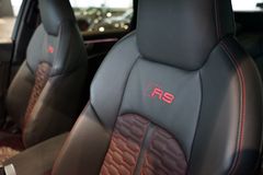 AUDI RS6 performance | RS-Designpaket+ | Pano | HuD AUDI RS6 performance | RS-Designpaket+ | Pano | HuD