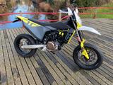 Husqvarna 701  Supermoto - HUSQVARNA RALLYE