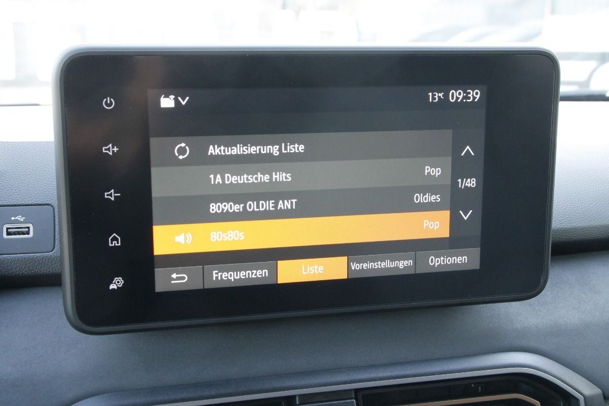 Fahrzeugabbildung Dacia Jogger Extreme+ HYBRID 140