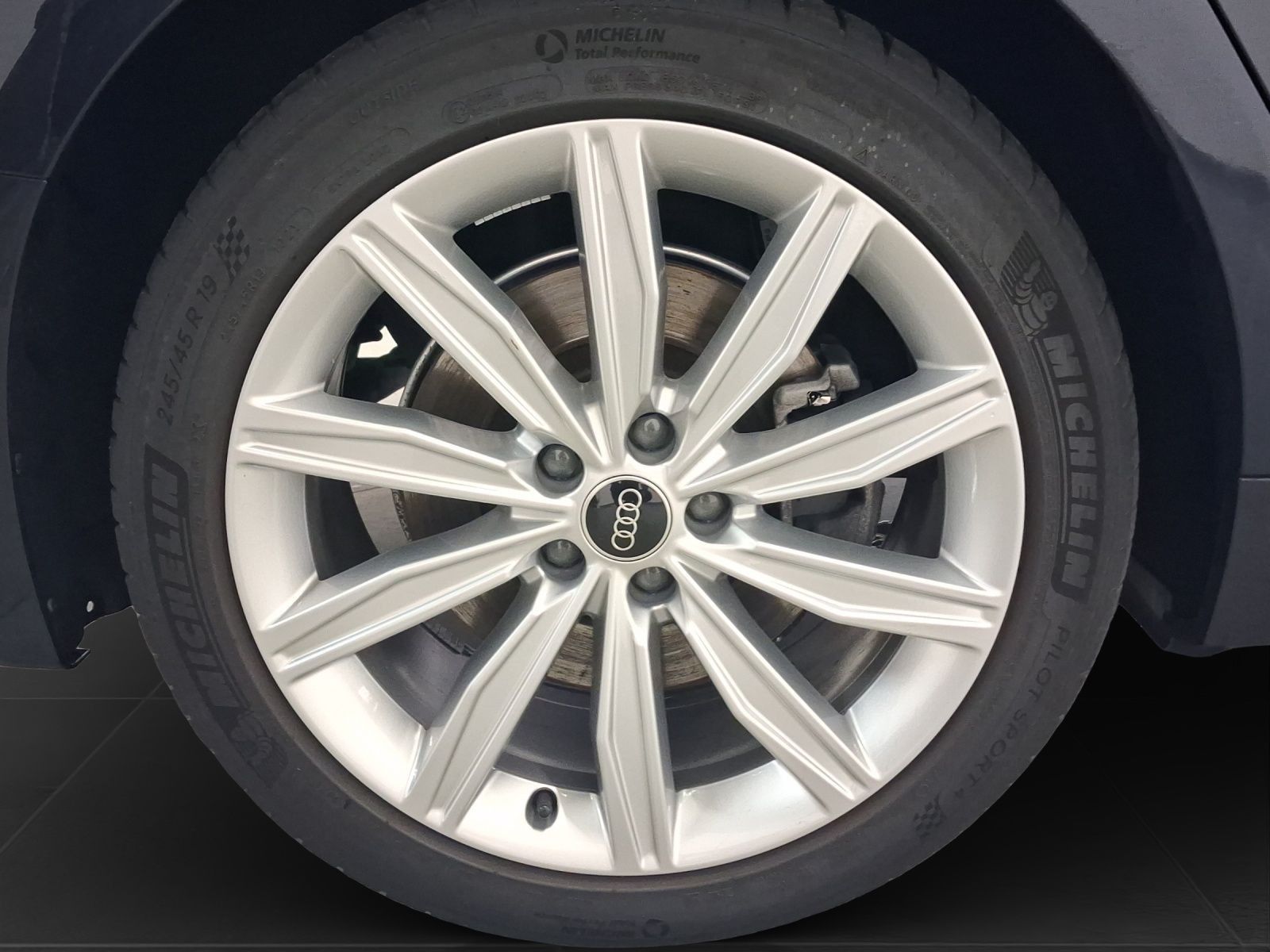 Audi A6 Avant 45 TFSI Q DESIGN LEDER LM19 KAMERA TOUR foto 7