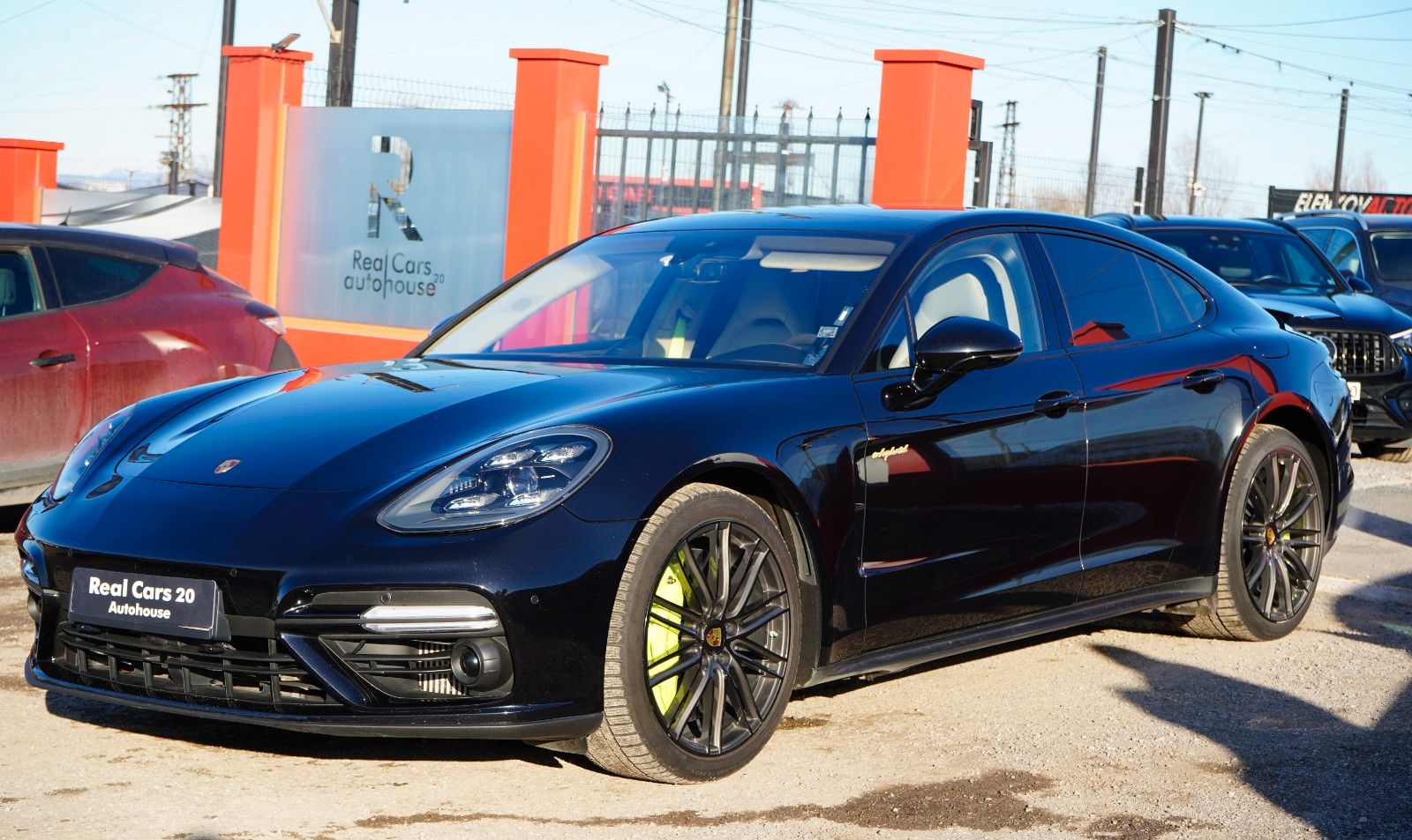 PORSCHE TURBO S E-HYBRID * APPROVED* BURM*CERAMIC*