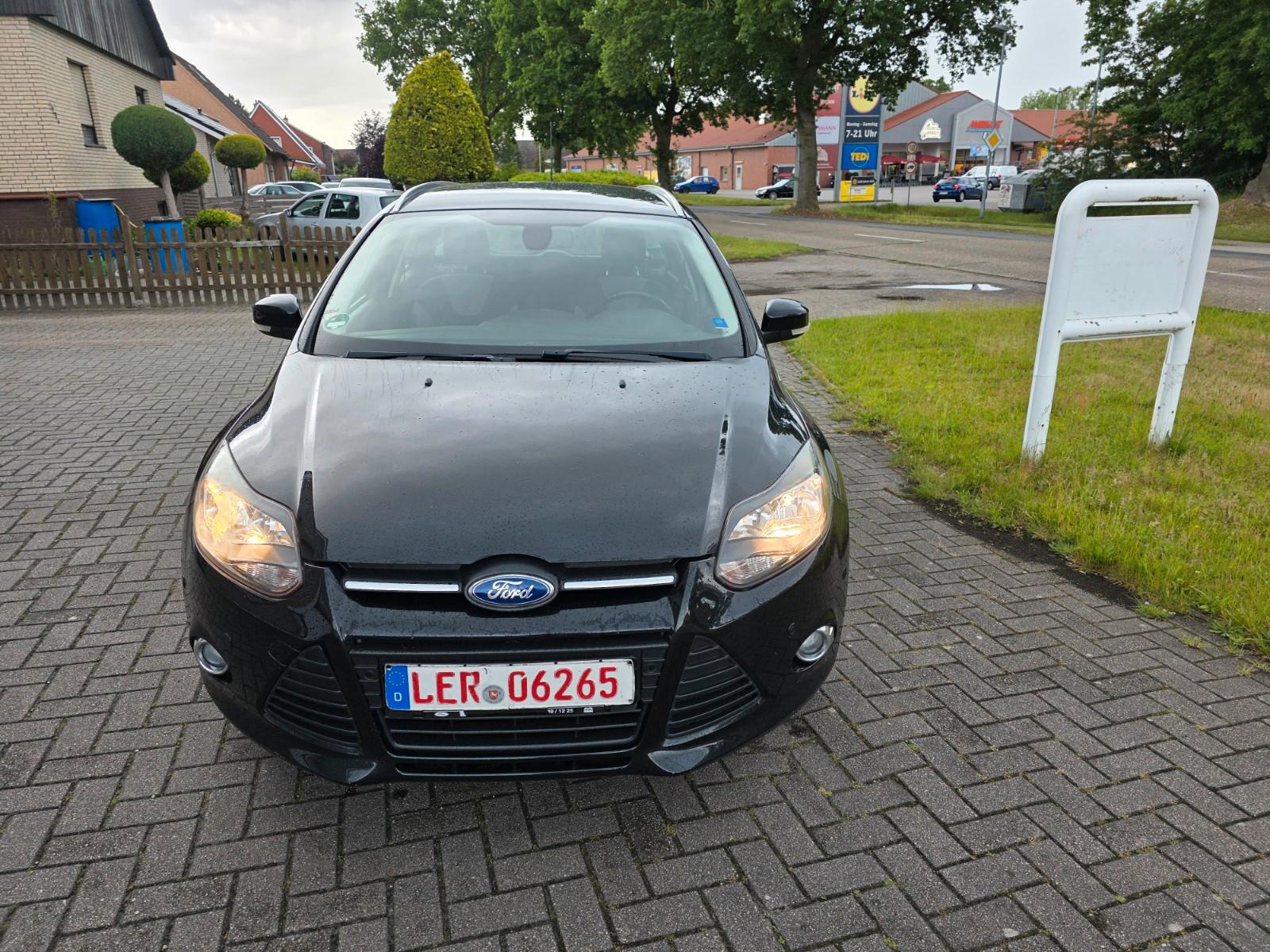 Ford Focus 1,0 EcoB. 92kW Champions Edit. Turnier