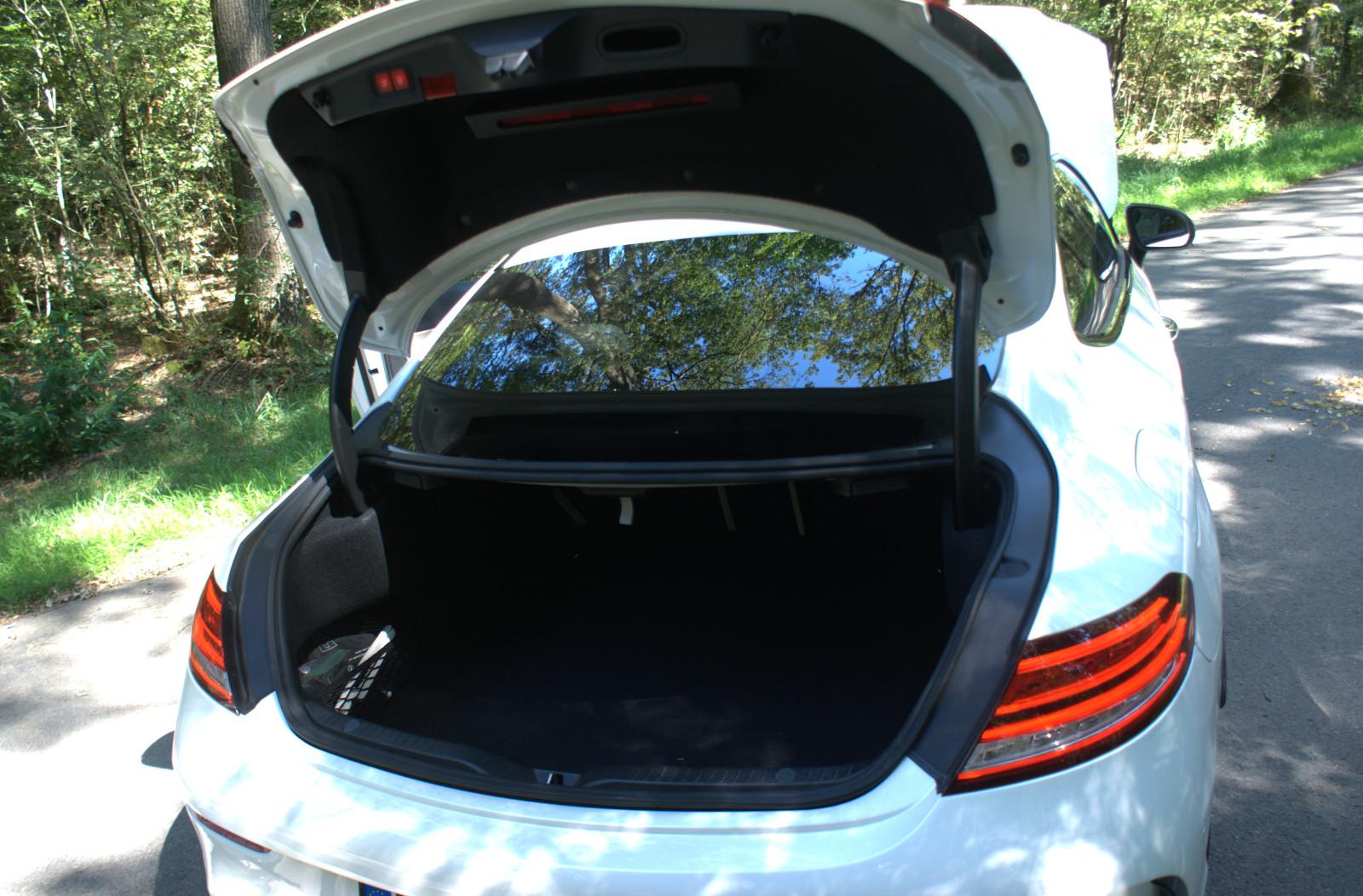 Mercedes-Benz C43 AMG Coupé PerfAGA*BURM*PANO*MULTIBEAM*360*JS