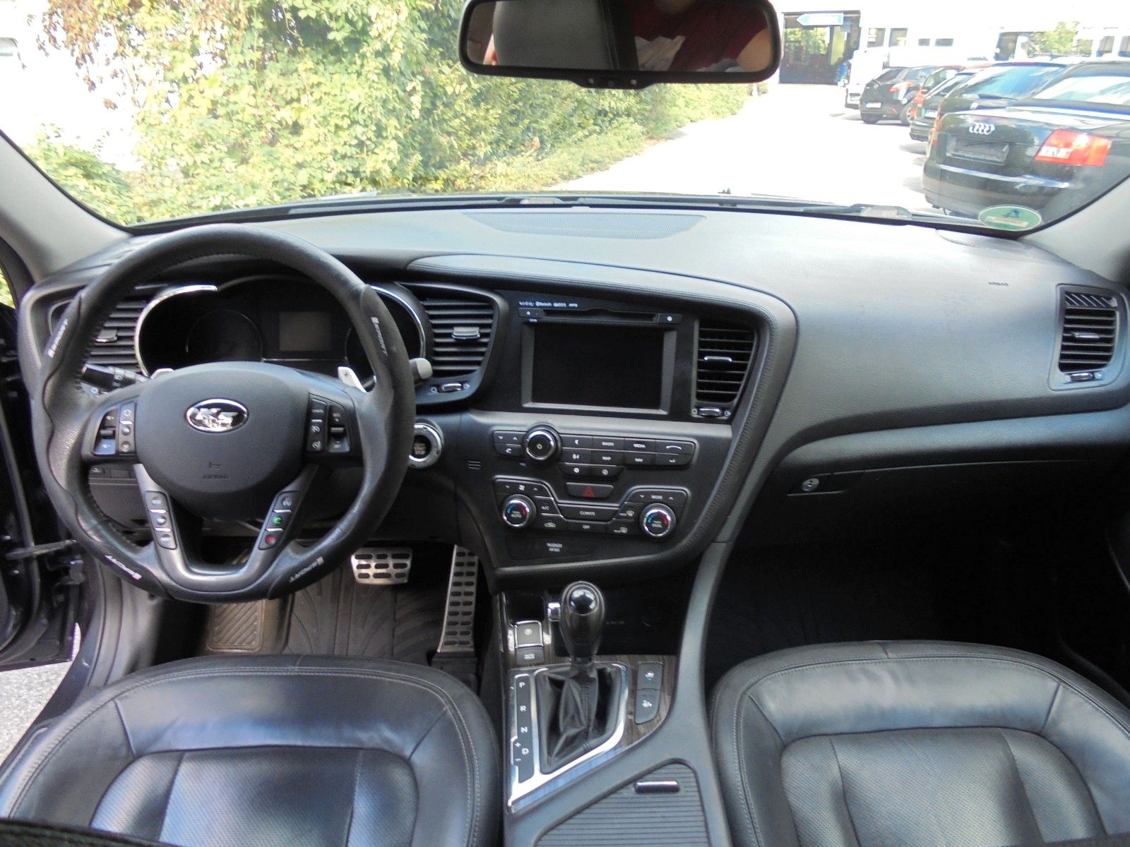 Fahrzeugabbildung Kia Optima/Automatik/Service Neu/Navi/Klimaaut./Shz