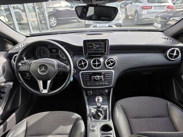 Bild 6 Mercedes-Benz A 180 Style Einparkhilfe Freisprech Allwetter Na
