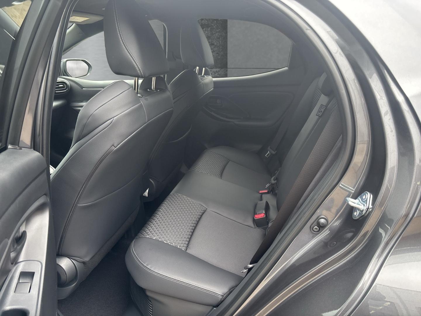 Mazda 2 Hybrid HOMURA LED ACC Apple CarPlay Digitales 