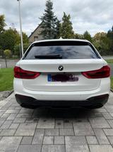 BMW 520i Touring  M Sport  HiFi, Navi Businespake - BMW 520 Gebrauchtwagen in Mülheim (Ruhr)