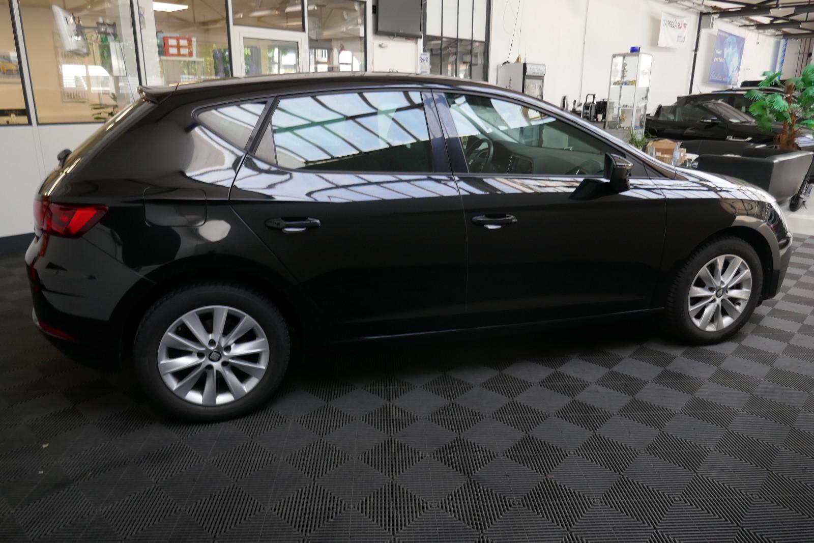Seat Leon Style *NAVI*PDC*SOUND*TEMPOMAT*
