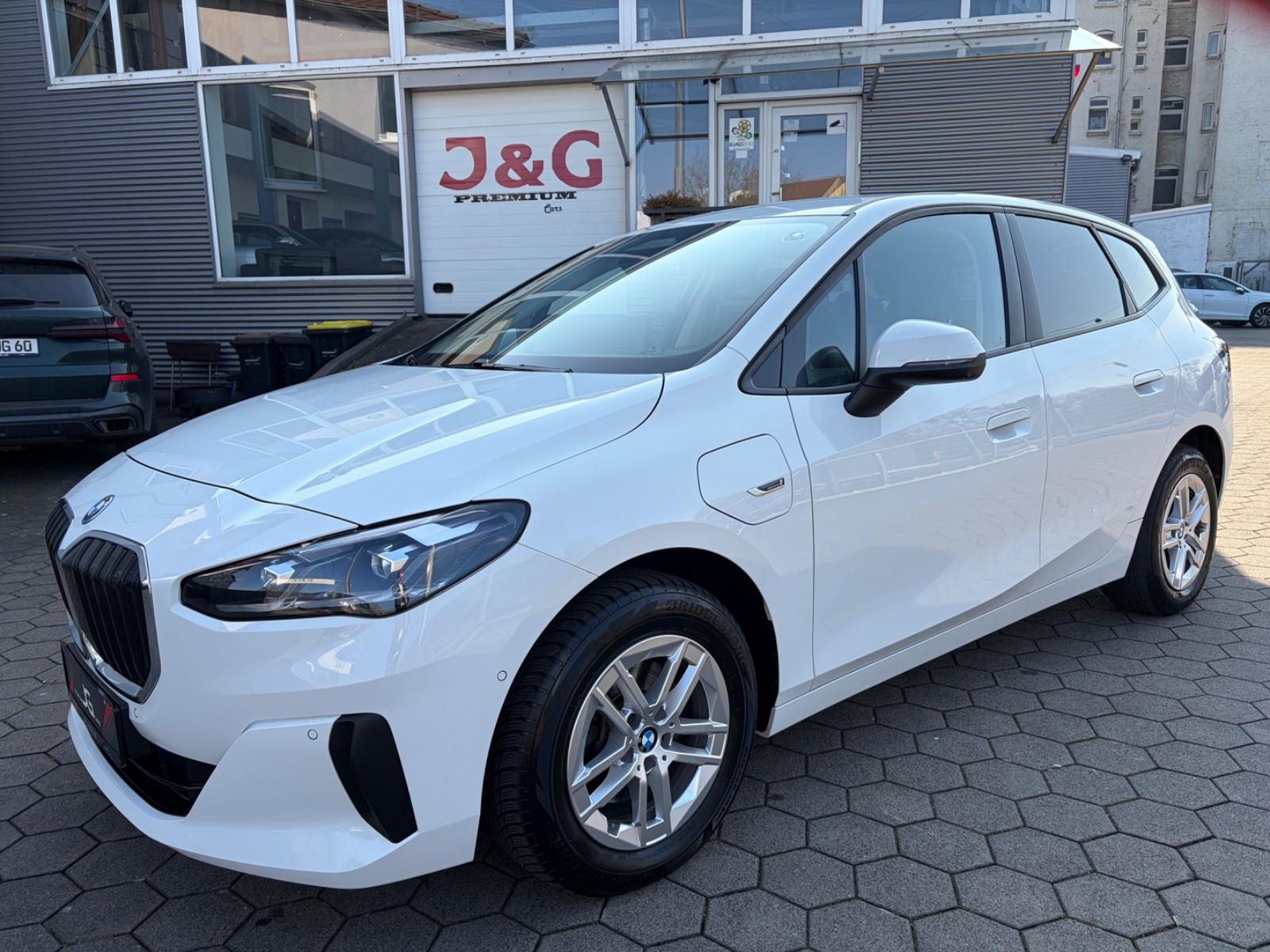 BMW 225e Active TourerxDrive Luxury*HUD*el.Sitze*AHK