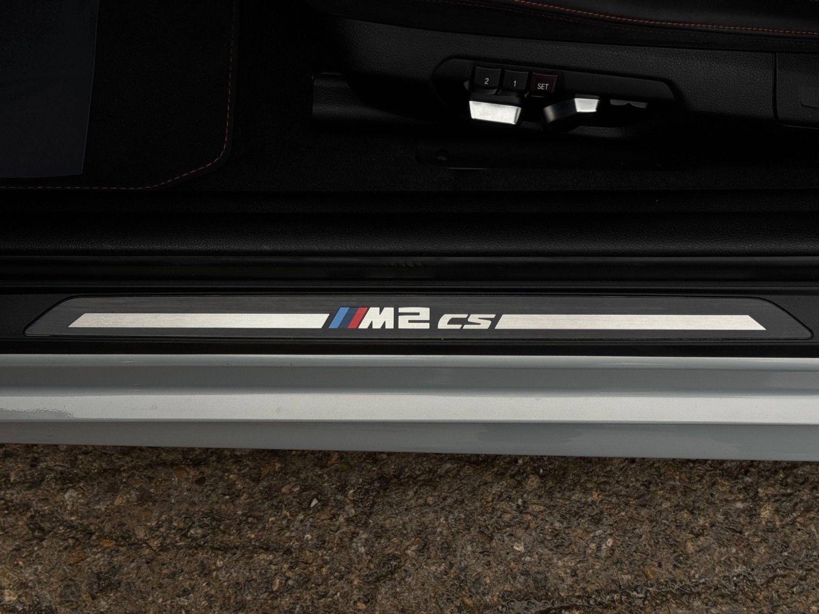 Fahrzeugabbildung BMW M2 CS 1of2200 Carbon Alcan. M-Drivers H&K Kam