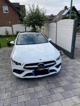 Mercedes-Benz CLA200 coupe super ausstattung motorschade... - Mercedes-Benz CLA 200 in Duisburg