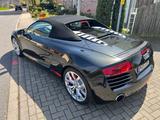 Audi R8 4.2 FSI S tronic quattro Spyder - - Audi R8 von privat
