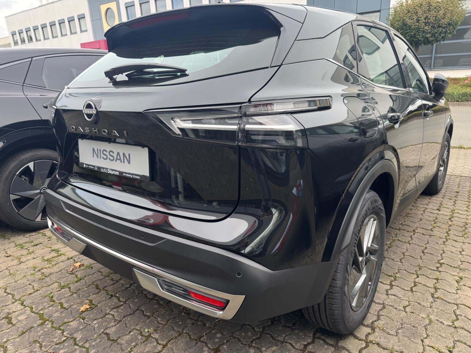 Nissan Qashqai 1.3 Acenta 140PS Navi Sitzhzg. uvm***